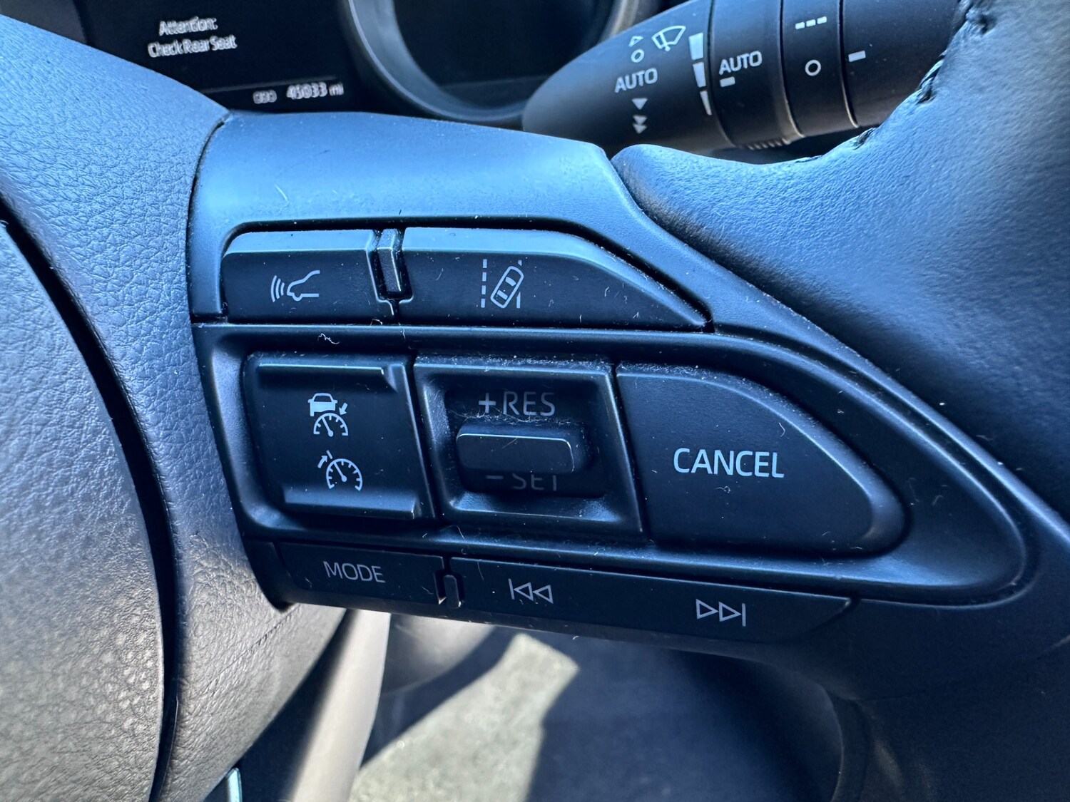 Used Toyota Yaris 2022 for sale - 77974040: Photo 34