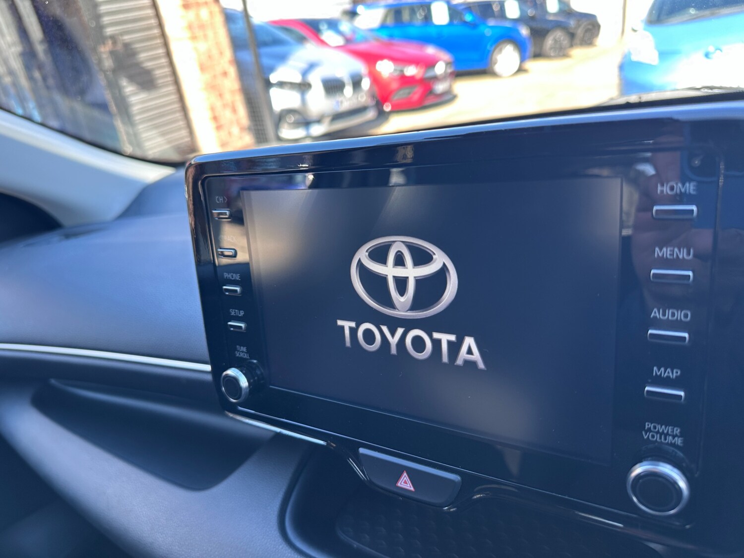 Used Toyota Yaris 2022 for sale - 77974040: Photo 41