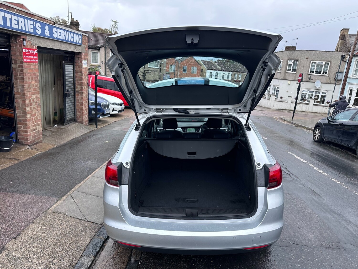 Vehicle 31