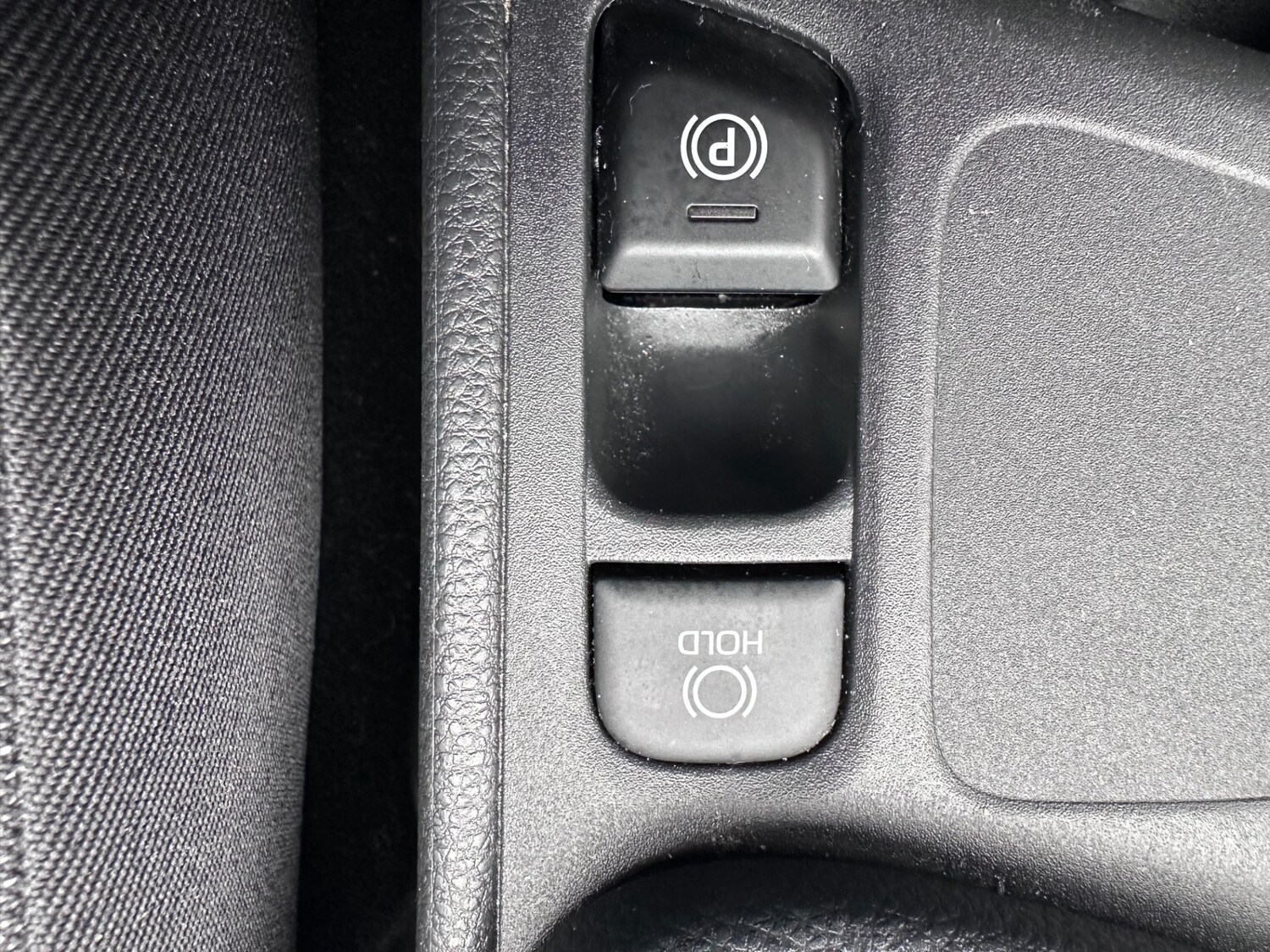 Used Toyota Yaris 2022 for sale - 76881636: Photo 48