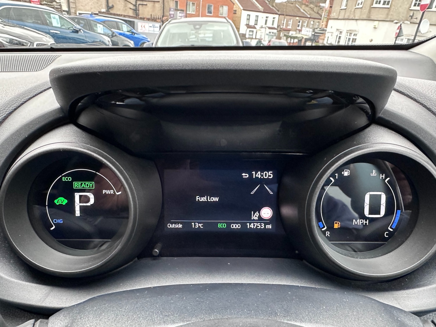 Used Toyota Yaris 2022 for sale - 76881636: Photo 55