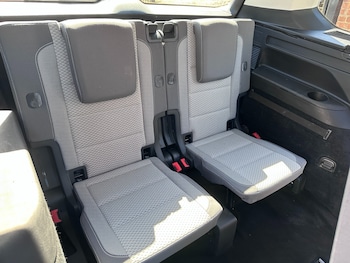 Used Volkswagen Touran 2021 for sale - 78457123: Photo