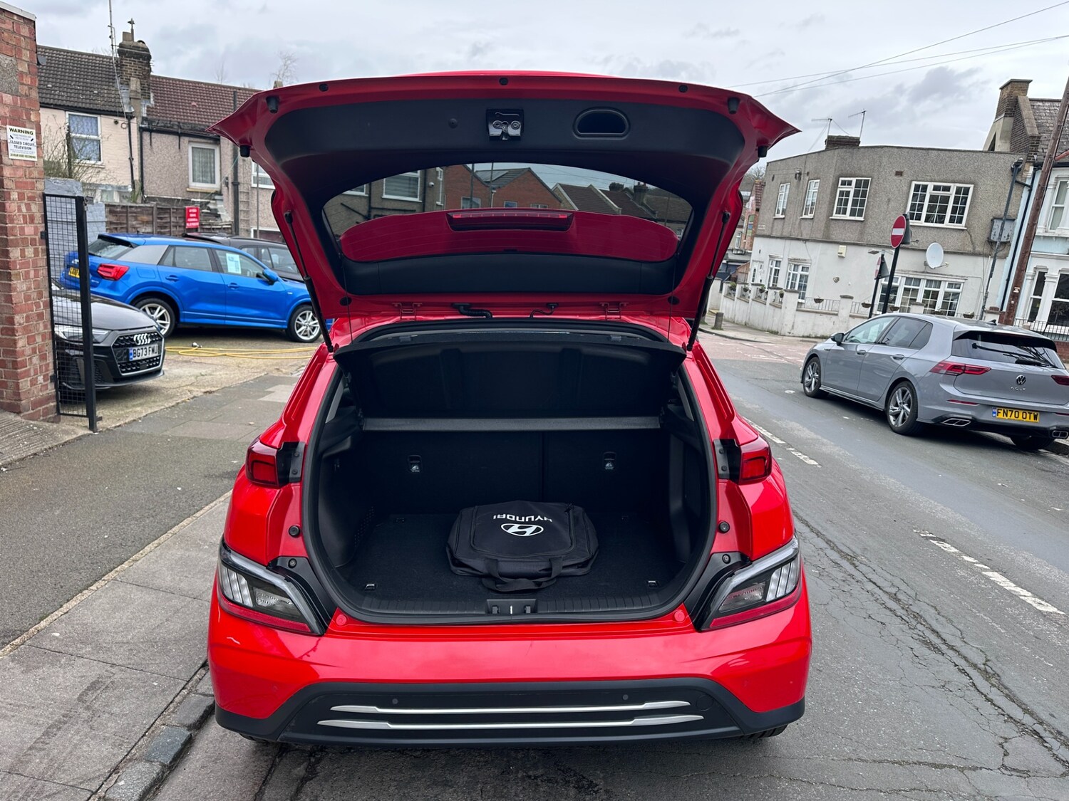 Used Hyundai KONA 2023 for sale - 77679415: Photo 32