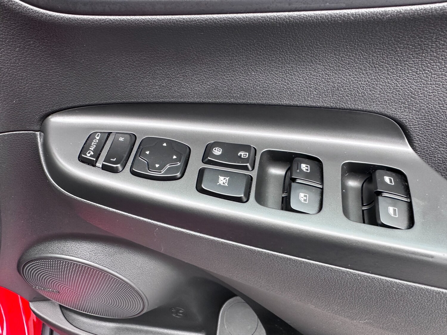 Used Hyundai KONA 2023 for sale - 77679415: Photo 38