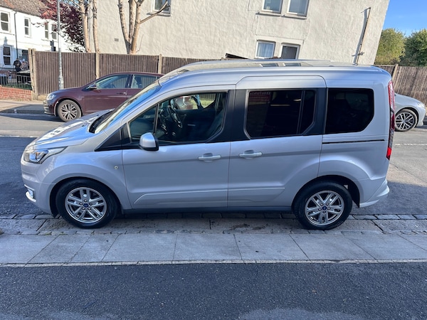 Used Ford Tourneo Connect 2020 for sale - 76222492: Photo 12