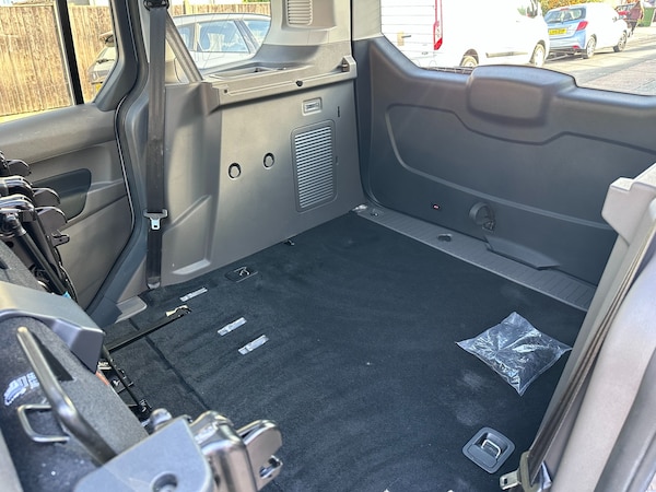 Used Ford Tourneo Connect 2020 for sale - 76222492: Photo 2