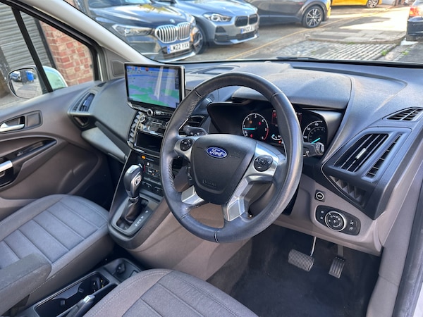 Used Ford Tourneo Connect 2020 for sale - 76222492: Photo 42