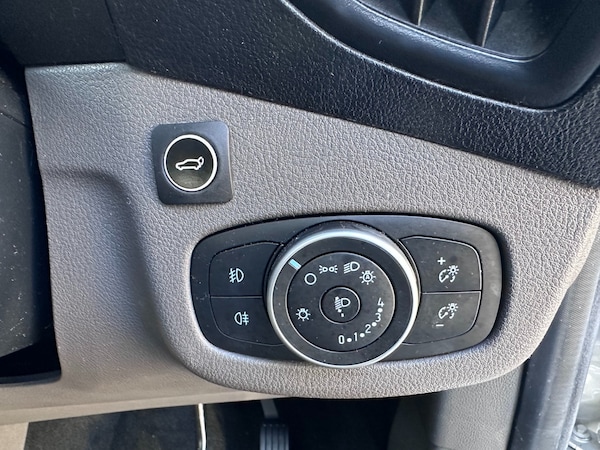 Used Ford Tourneo Connect 2020 for sale - 76222492: Photo 48