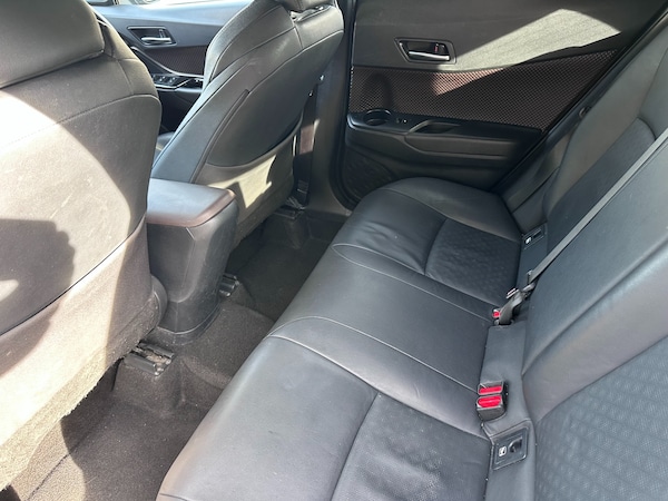 Used Toyota C-HR 2019 for sale - 76055848: Photo 10