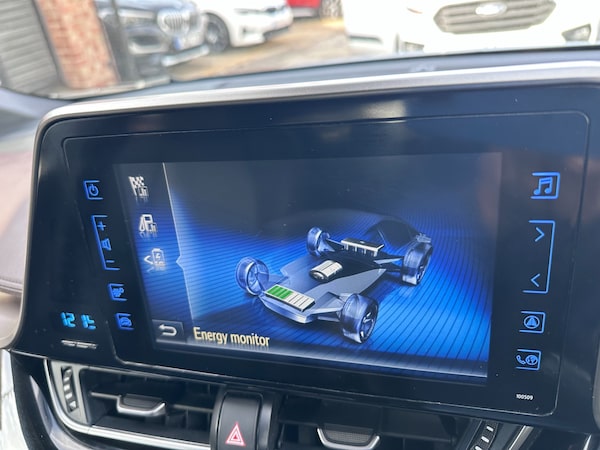Used Toyota C-HR 2019 for sale - 76055848: Photo 28