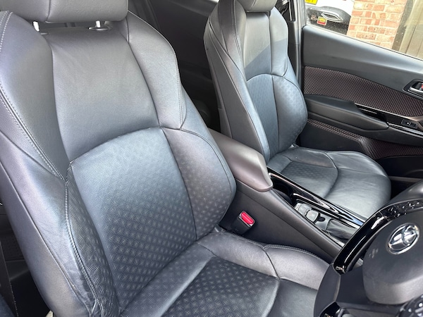 Used Toyota C-HR 2019 for sale - 76055848: Photo 39