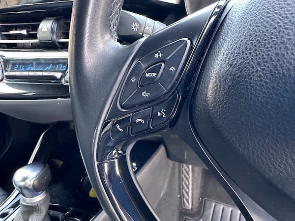 Used Toyota C-HR 2019 for sale - 76055848: Photo 45