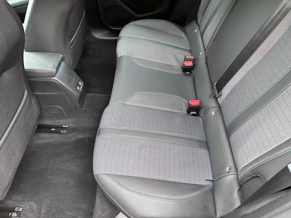 Used Peugeot 208 2023 for sale - 75468201: Photo 32