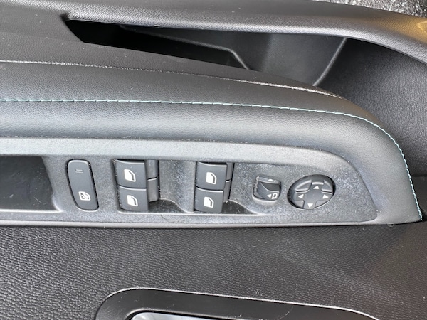 Used Peugeot 208 2023 for sale - 75468201: Photo 42