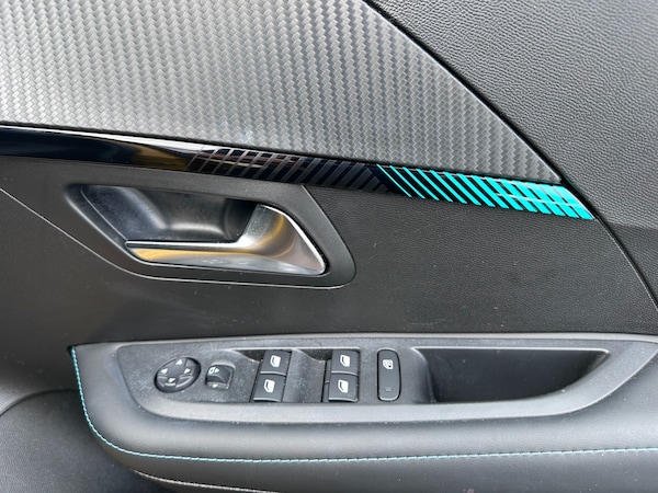 Used Peugeot 208 2023 for sale - 75468201: Photo 43