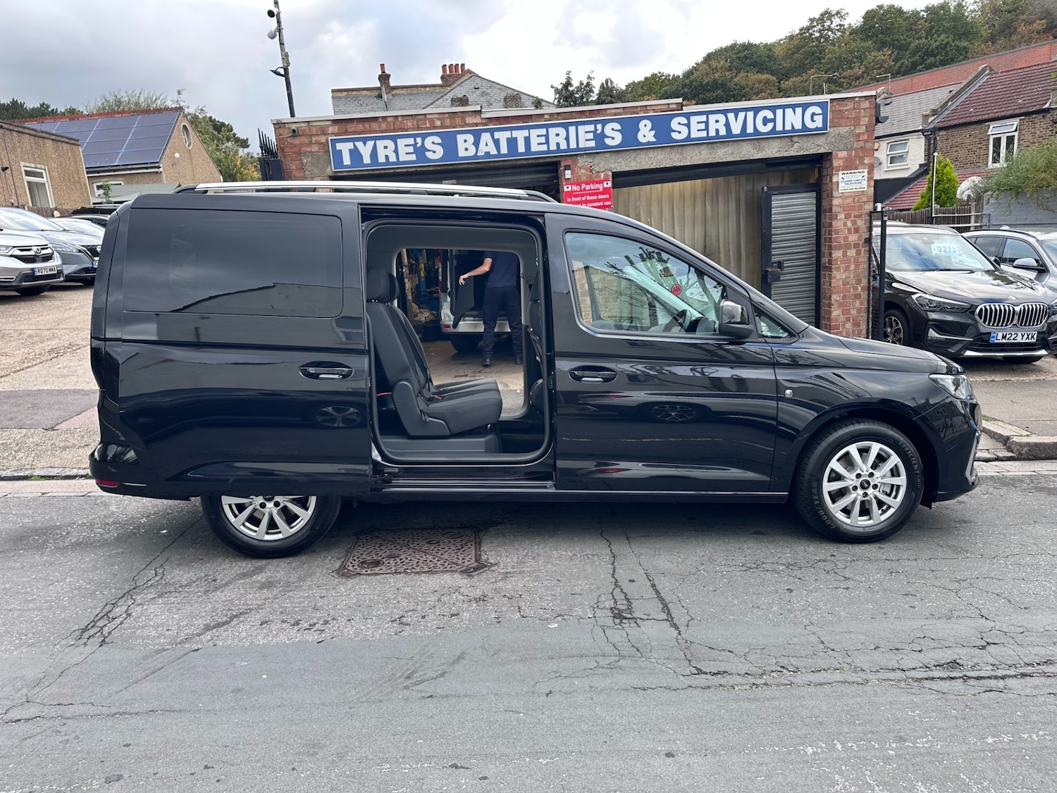 Used Ford Tourneo Connect 2022 for sale - 76209501: Photo 32