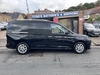 Used Ford Tourneo Connect 2022 for sale - 76209501: Photo 3