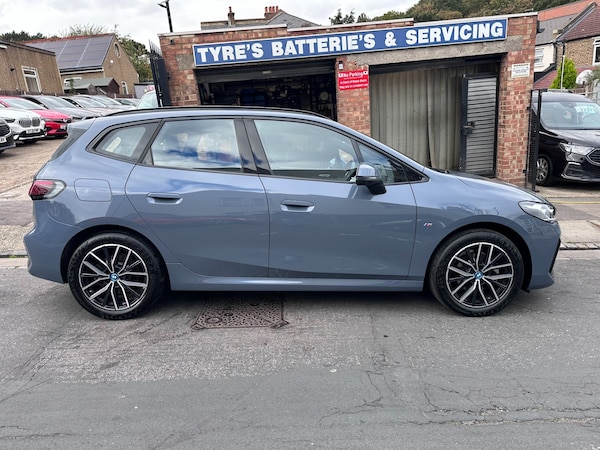 Used BMW 2 Series 2023 for sale - 76302135: Photo 3