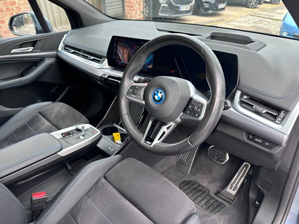 Used BMW 2 Series 2023 for sale - 76302135: Photo 4