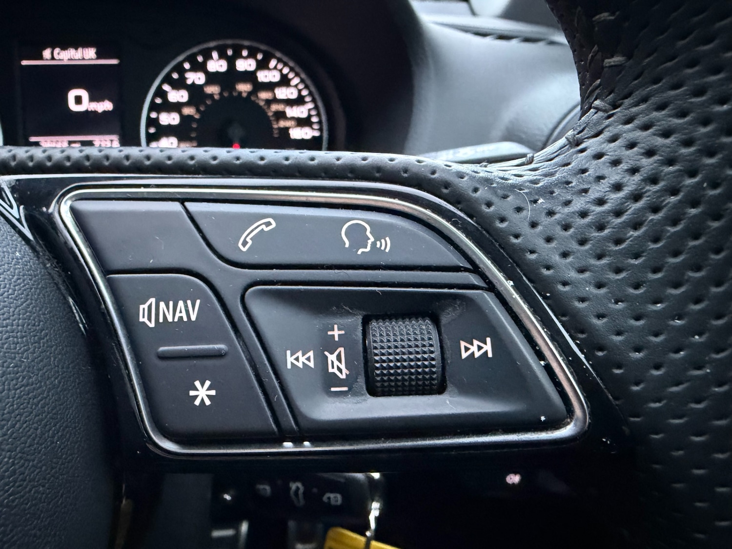 Used Audi Q2 2020 for sale - 76922146: Photo 46