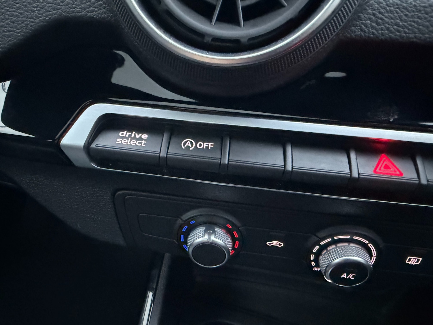 Used Audi Q2 2020 for sale - 76922146: Photo 59