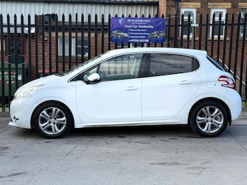 Used Peugeot 208 2012 for sale - 78810906: Photo