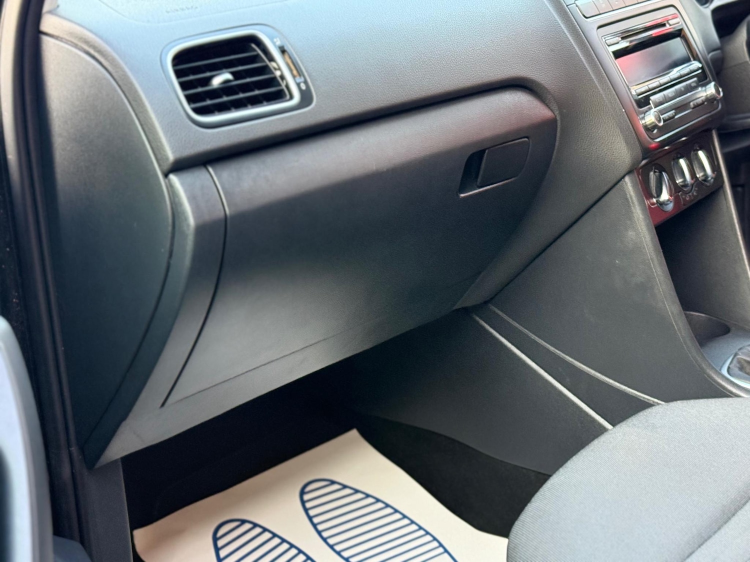 Used Volkswagen Polo 2011 for sale - 77997006: Photo 21