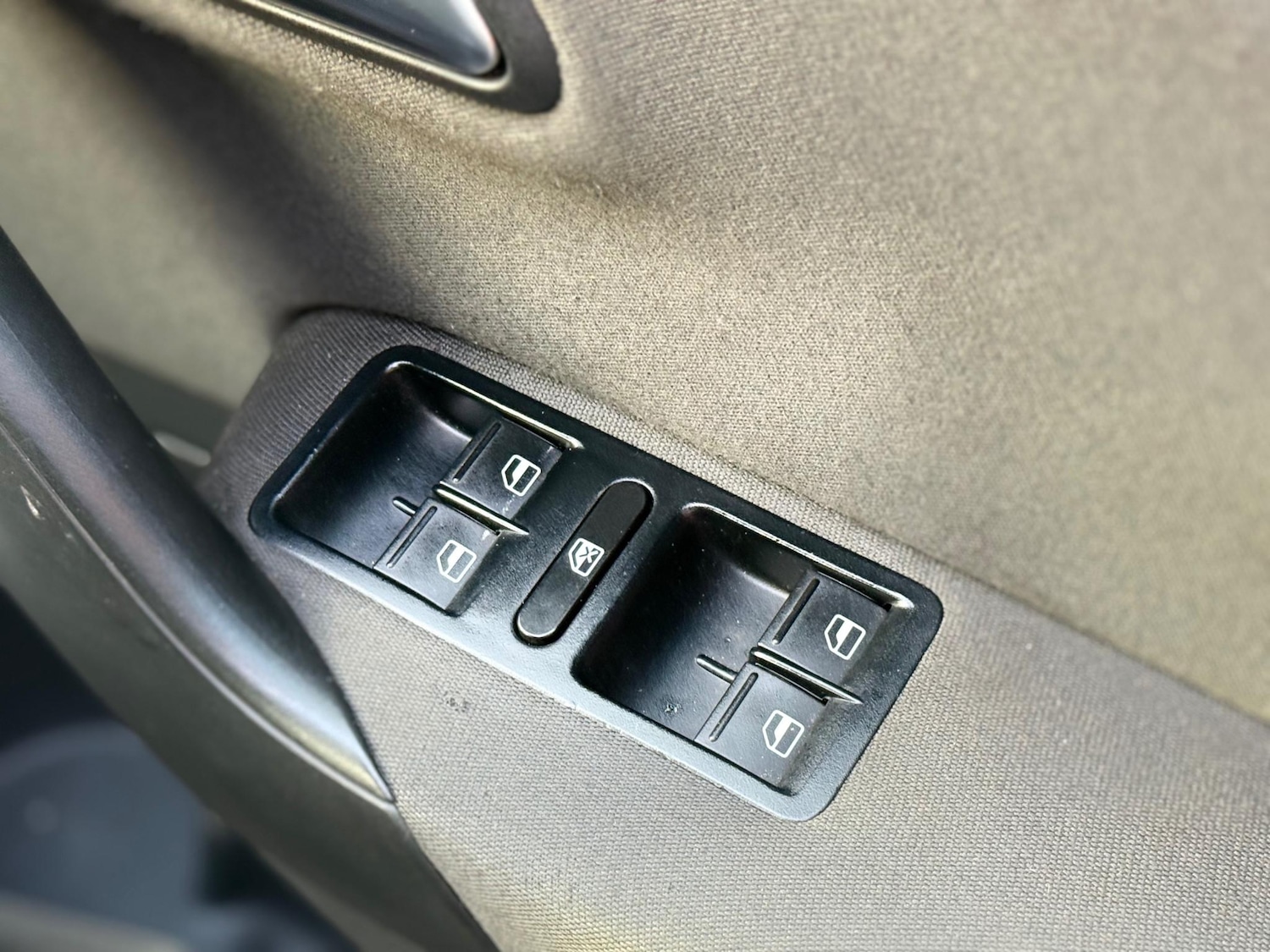 Used Volkswagen Polo 2011 for sale - 77997006: Photo 22