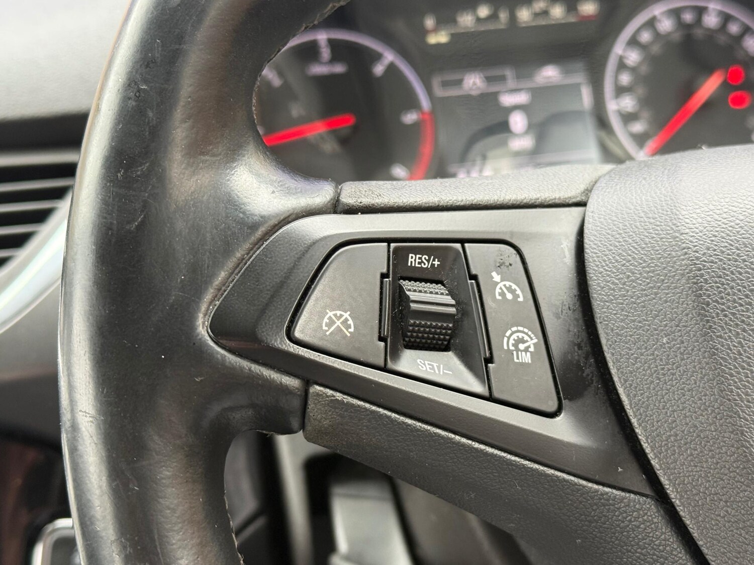 Used Vauxhall Corsa 2016 for sale - 77997009: Photo 28