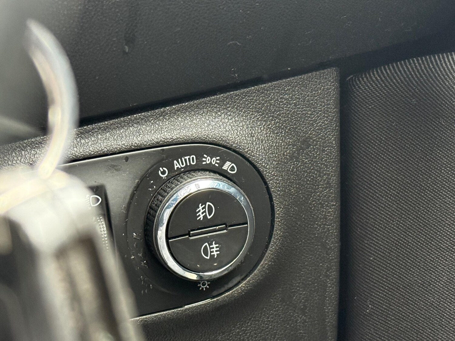 Used Vauxhall Corsa 2016 for sale - 77997009: Photo 32