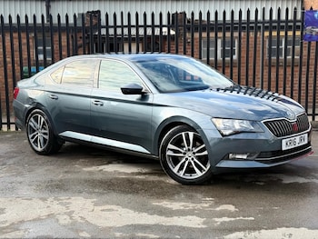 Used Skoda Superb 2016 for sale - 78493146: Photo