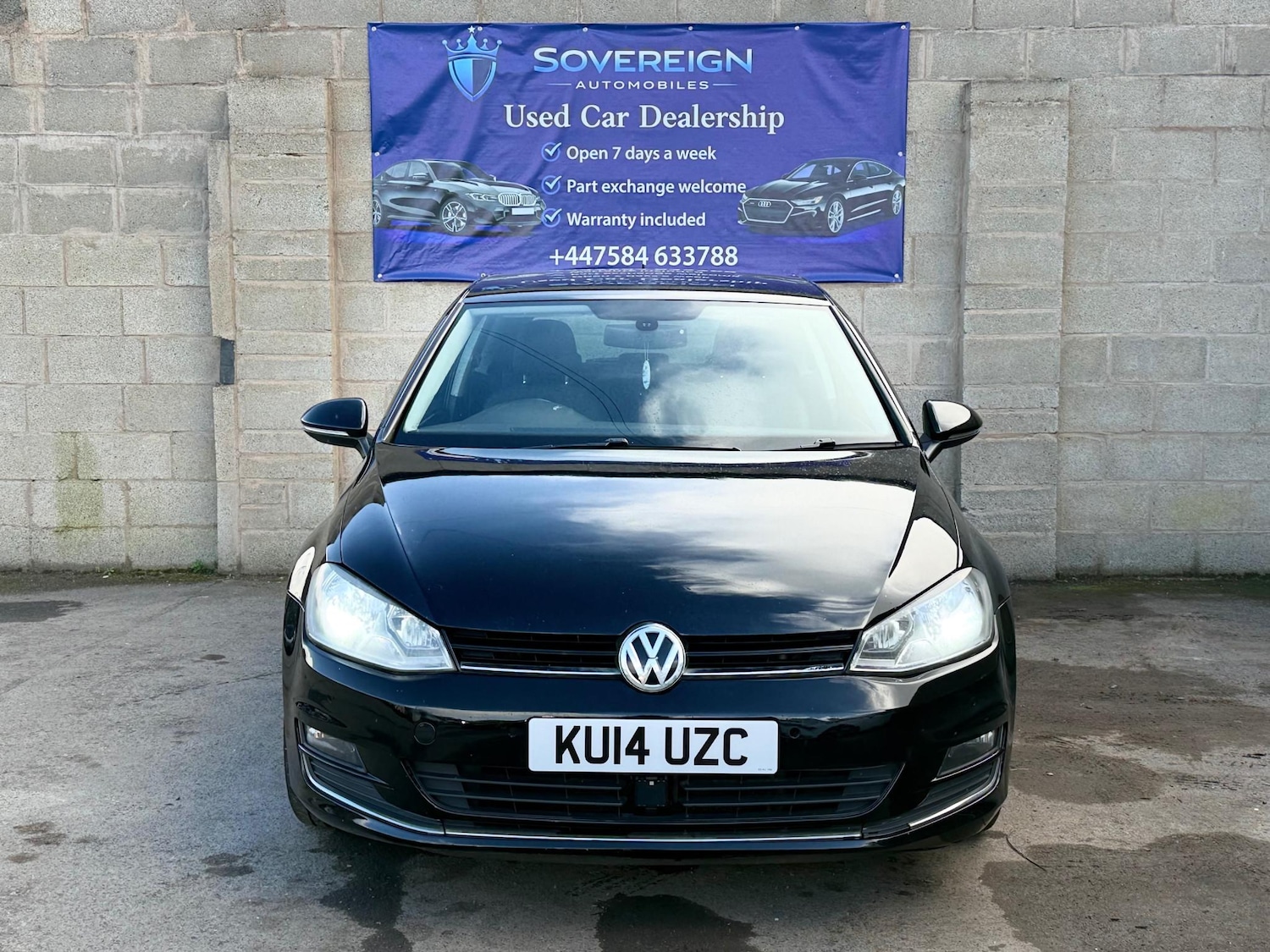 Used Volkswagen Golf 2014 for sale - 77997003: Photo 2