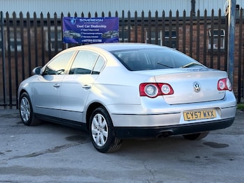 Used Volkswagen Passat 2017 for sale - 78602518: Photo