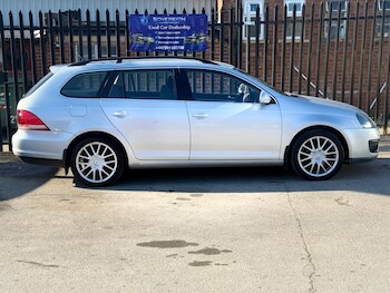 Used Volkswagen Golf 2009 for sale - 78405767: Photo