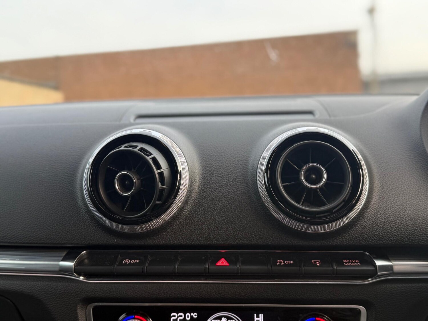 Used Audi A3 2014 for sale - 77997008: Photo 24