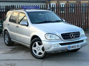 Used Mercedes-Benz M Class 2005 for sale - 78562835: Photo