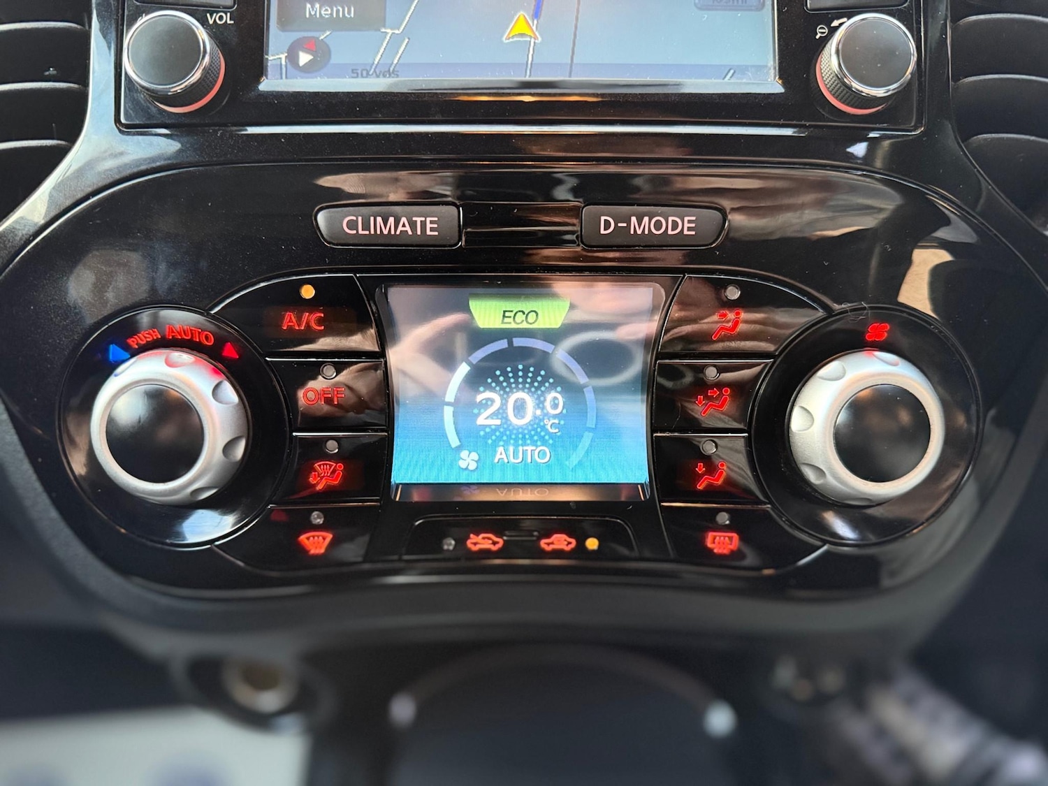 Used Nissan Juke 2014 for sale - 78212261: Photo 25