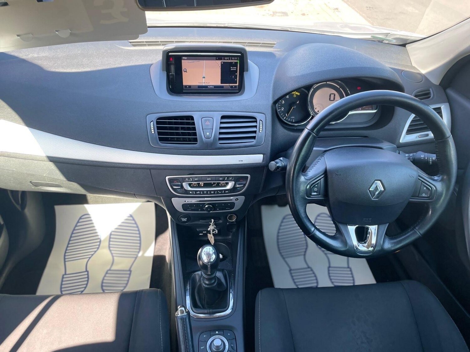 Used Renault Megane 2013 for sale - 77997007: Photo 14