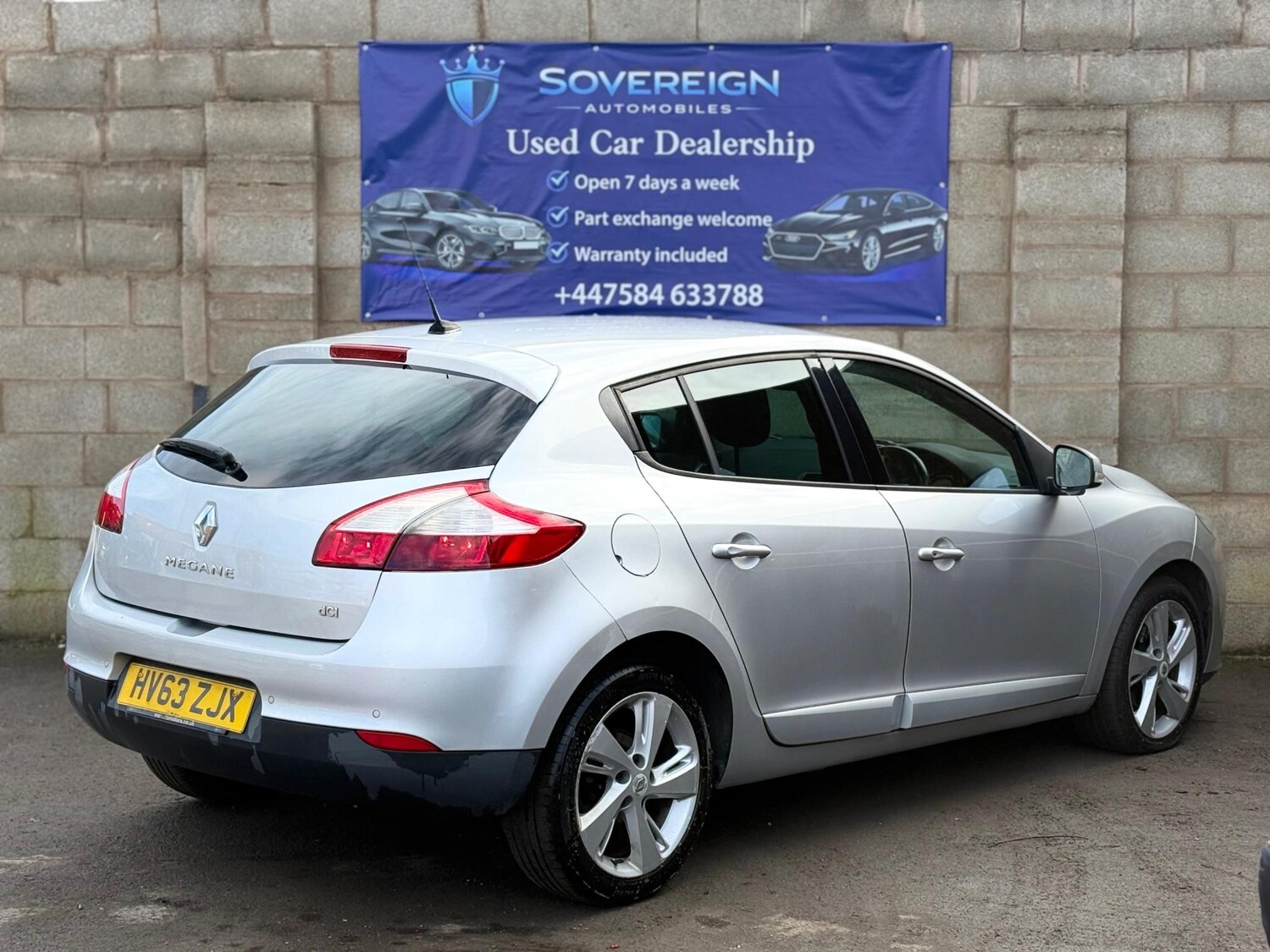 Used Renault Megane 2013 for sale - 77997007: Photo 5