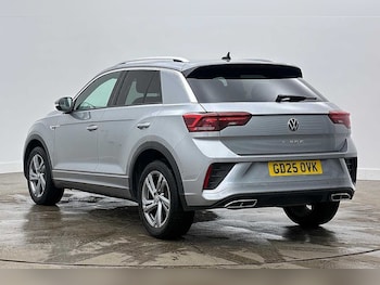 Used Volkswagen T-Roc 2025 for sale - 79063569: Photo
