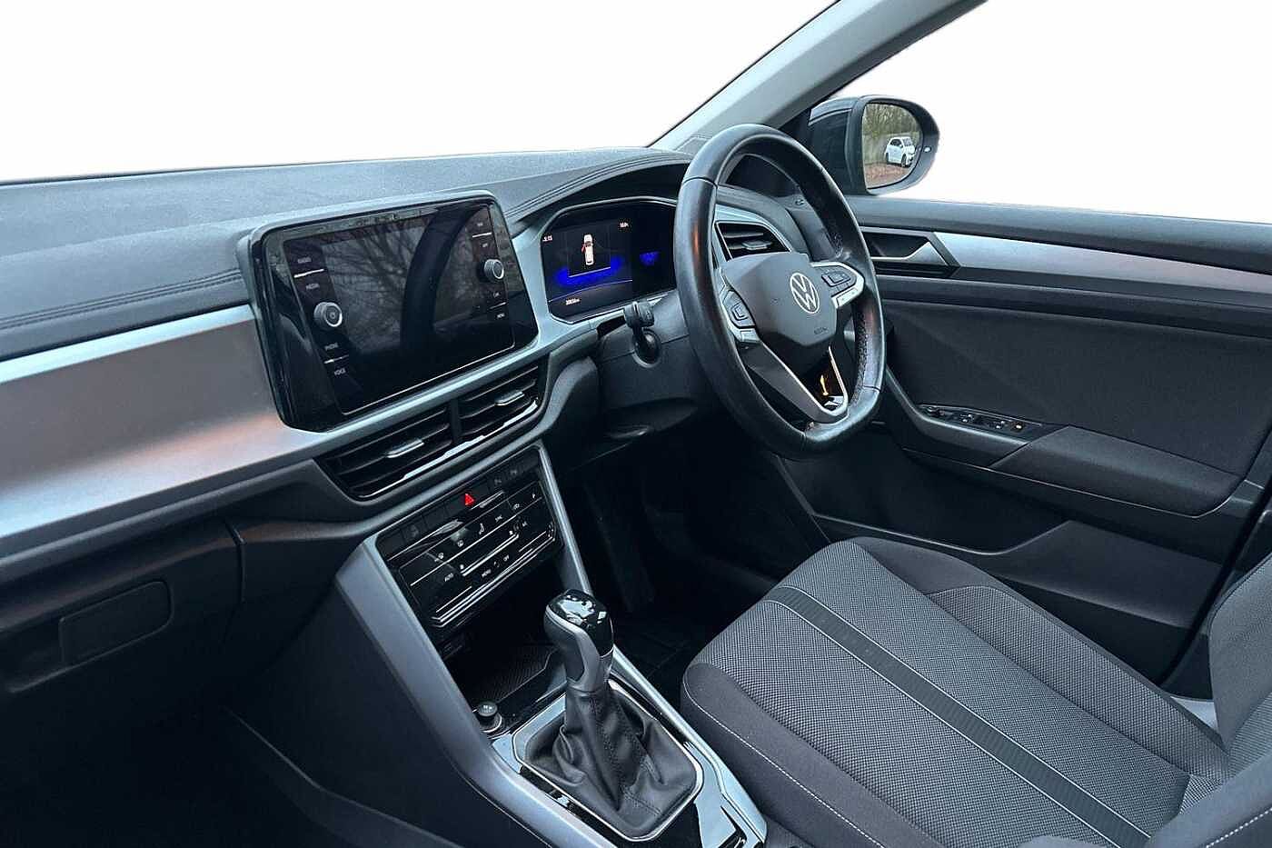 Used Volkswagen T-Roc 2022 for sale - 77013568: Photo 2