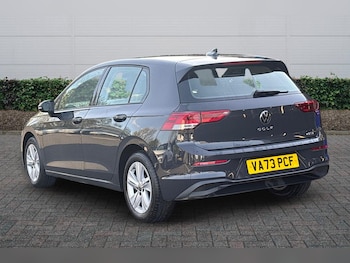 Used Volkswagen Golf 2023 for sale - 77910637: Photo