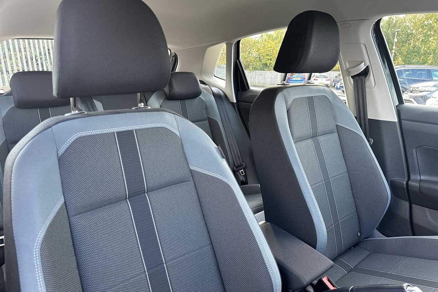 Used Volkswagen Polo 2023 for sale - 77177372: Photo 14