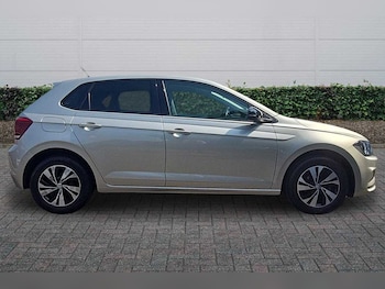 Used Volkswagen Polo 2019 for sale - 79182583: Photo