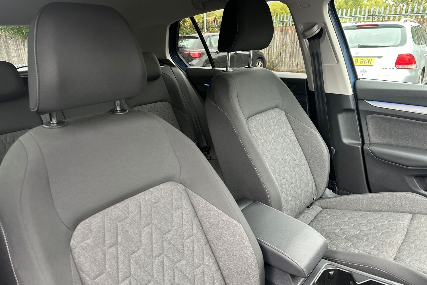Used Volkswagen Golf 2024 for sale - 76111447: Photo 13