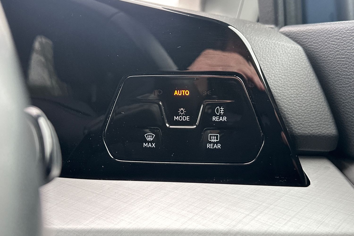 Used Volkswagen Golf 2024 for sale - 76111447: Photo 18