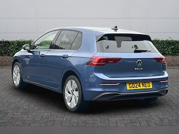 Used Volkswagen Golf 2024 for sale - 76111447: Photo 2