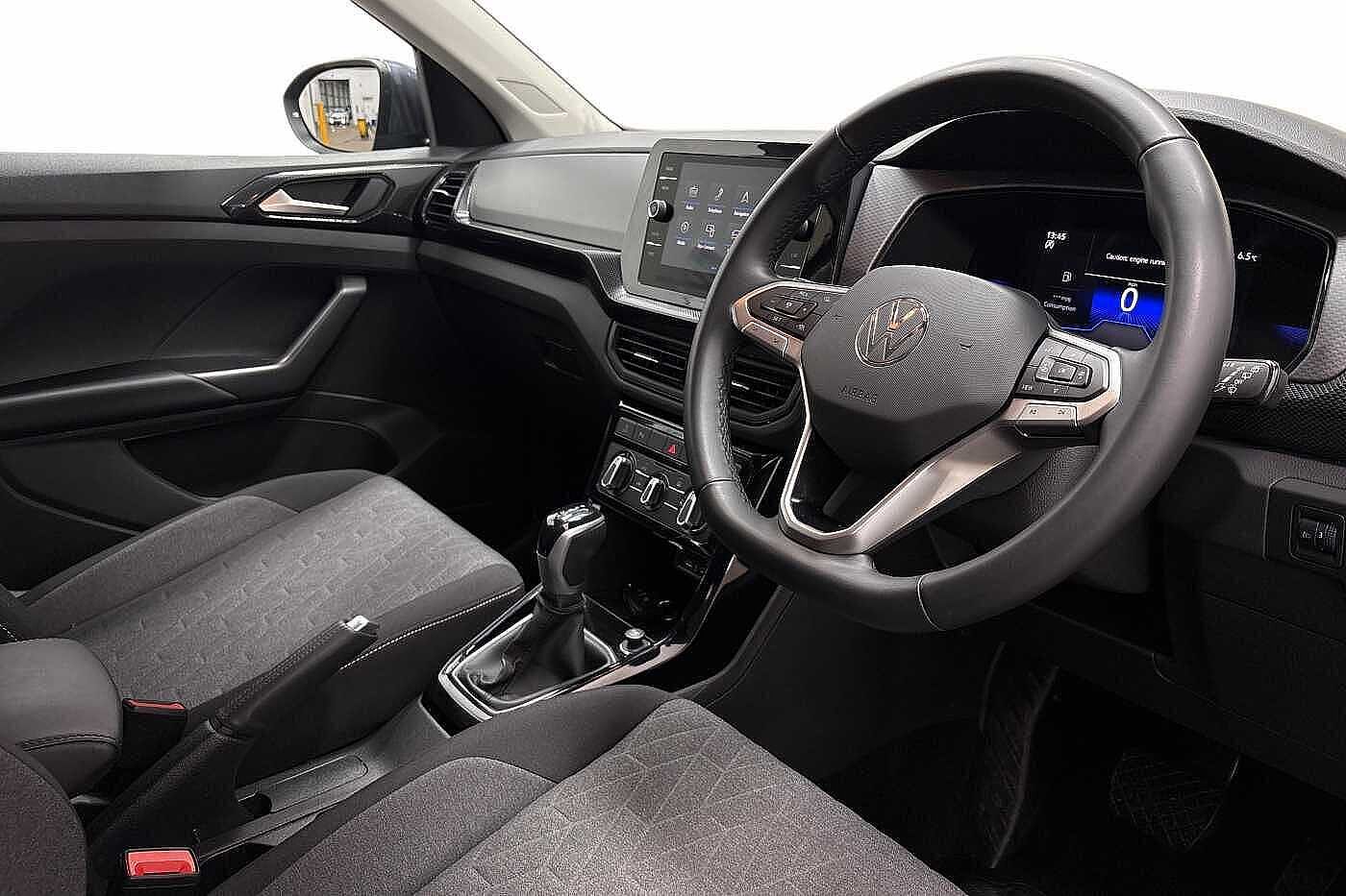 Used Volkswagen T-Cross 2025 for sale - 77627070: Photo 6