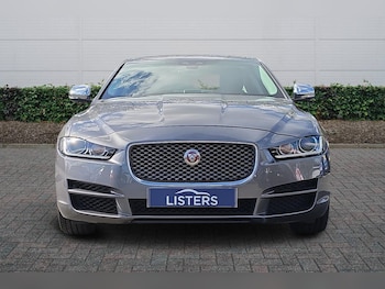 Used Jaguar XE 2018 for sale - 77959313: Photo