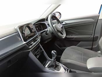 Used Volkswagen T-Roc 2022 for sale - 79623096: Photo